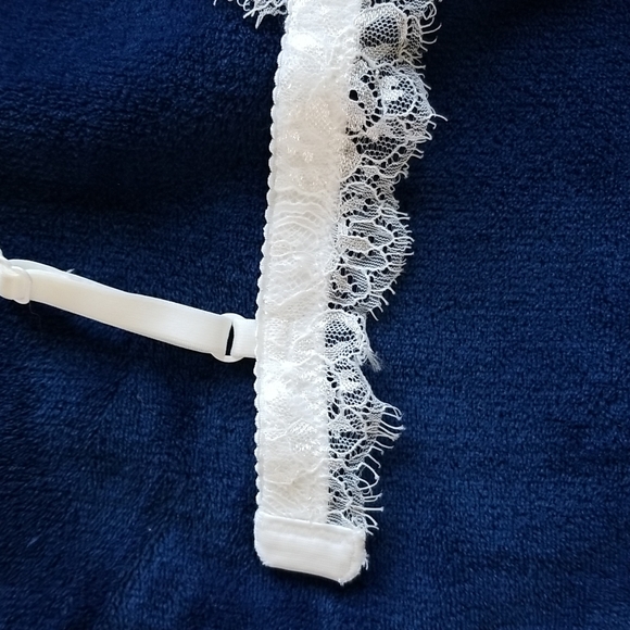 White lace bralette sz s - Picture 2 of 10
